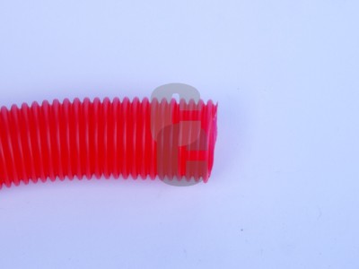 Гофрирана тръба ф23 - ЧЕРВЕНА                                                                                                                                                                                                                                                                               